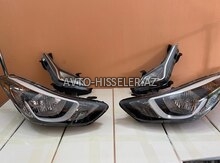 Hyundai Elantra 2014 farası